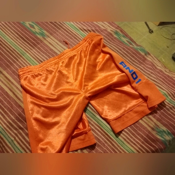 2 pairs of And1 Men's shorts like new - Picture 1 of 8